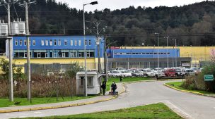 Gendarmería informó que interno fue asesinado por otro reo en Valdivia