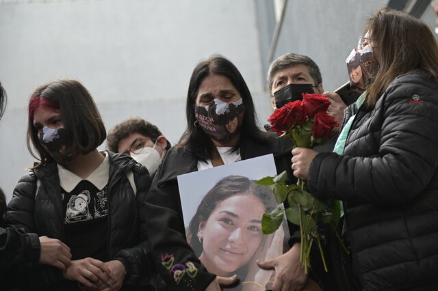 Madre de Antonia Barra denuncia hostigamiento: “Hemos recibido insultos con perfiles falsos”