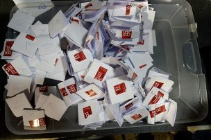 Encuesta CEP y plebiscito constitucional: 62% aún no ha decidido si votar 