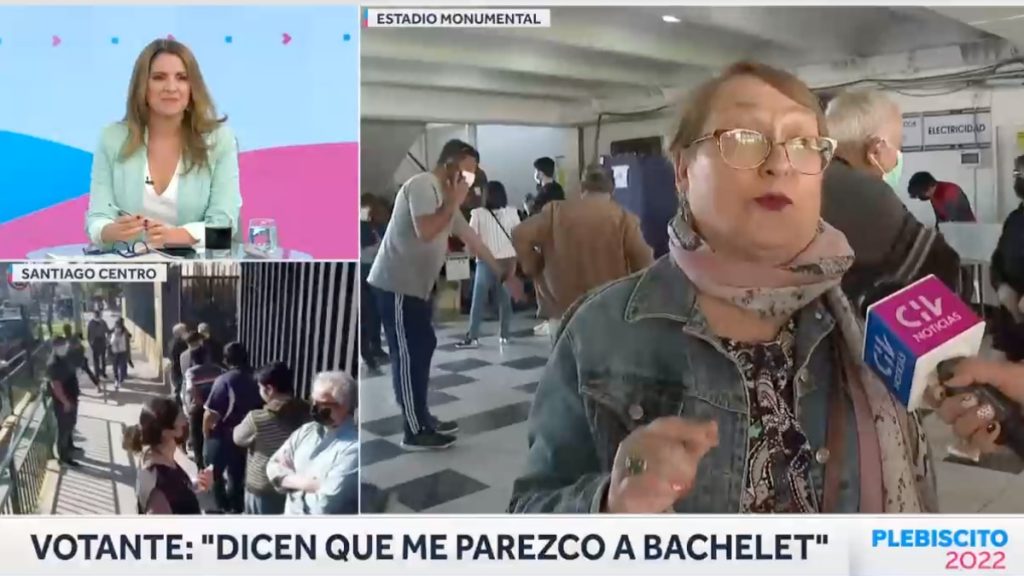 “Doble” de Michelle Bachelet se robó miradas en el Monumental: asistentes le pidieron selfies