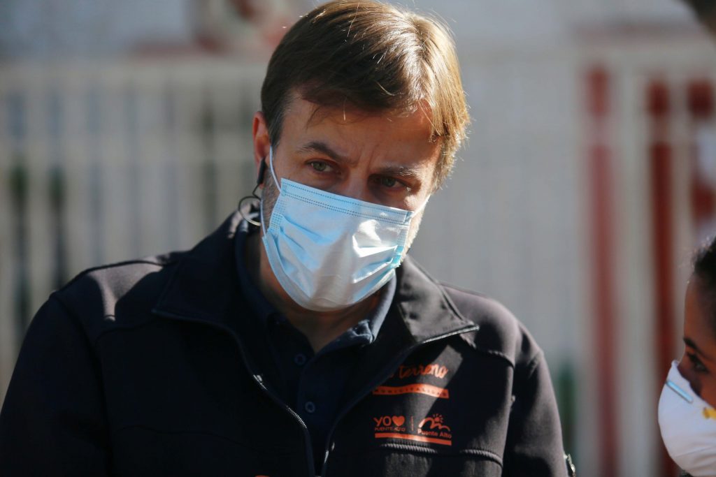 Alcalde Codina señala que incendio en hospital psiquiátrico fue intencional: “Entró una turba a robar”