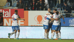 La UC derrota a Huachipato e ingresa en zona de clasificación a Copa Sudamericana