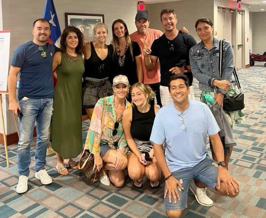 Marcela Vacarezza votó junto a su familia y amigos en Estados Unidos: llamó a “buscar el bien país”