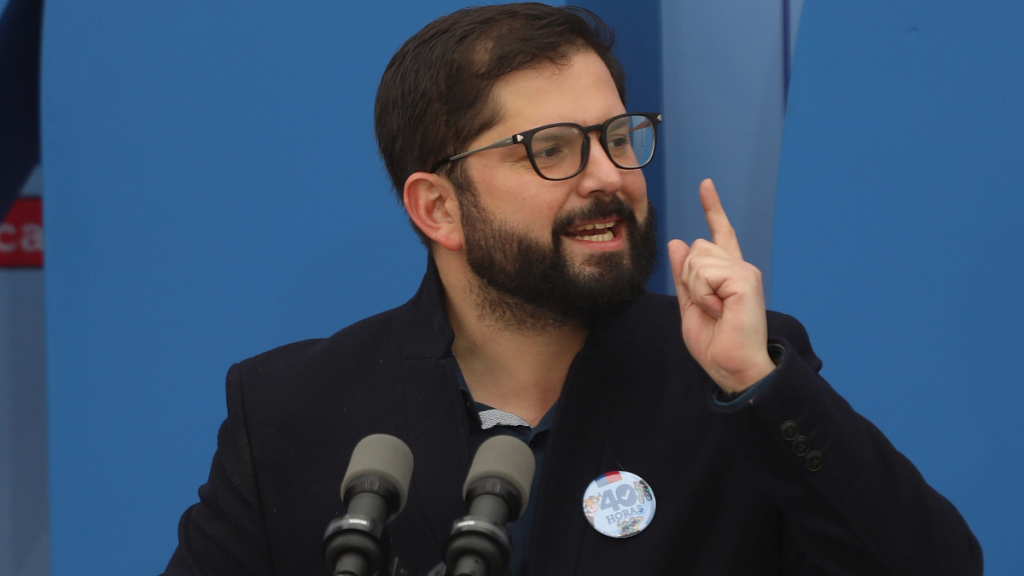 Presidente Boric por ataque a Cristina Fernández: “Merece el repudio y condena de todo el continente”