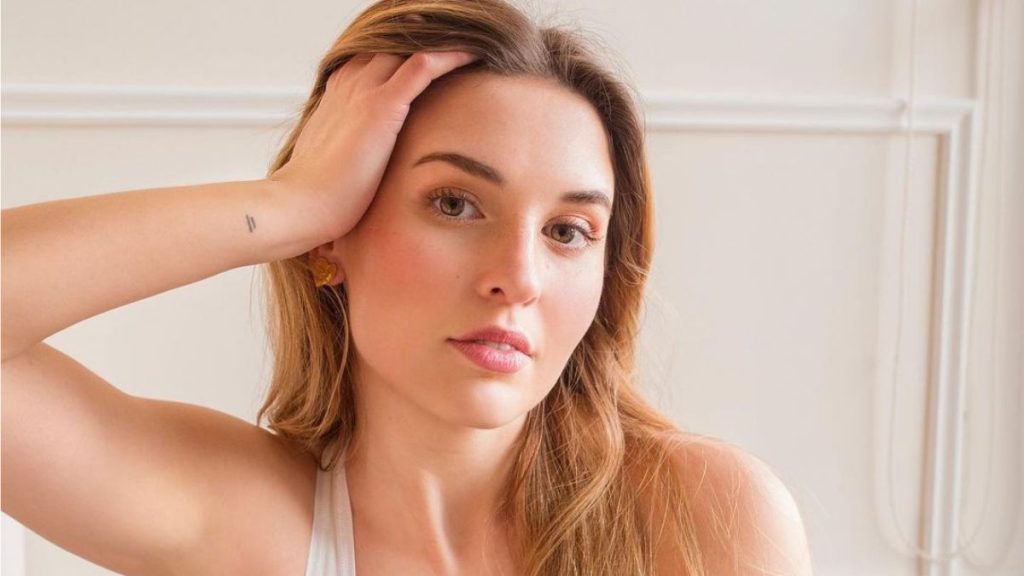 Belén Soto mostró el singular procedimiento al que se sometió antes de casarse: “¿Así o más relajada?”