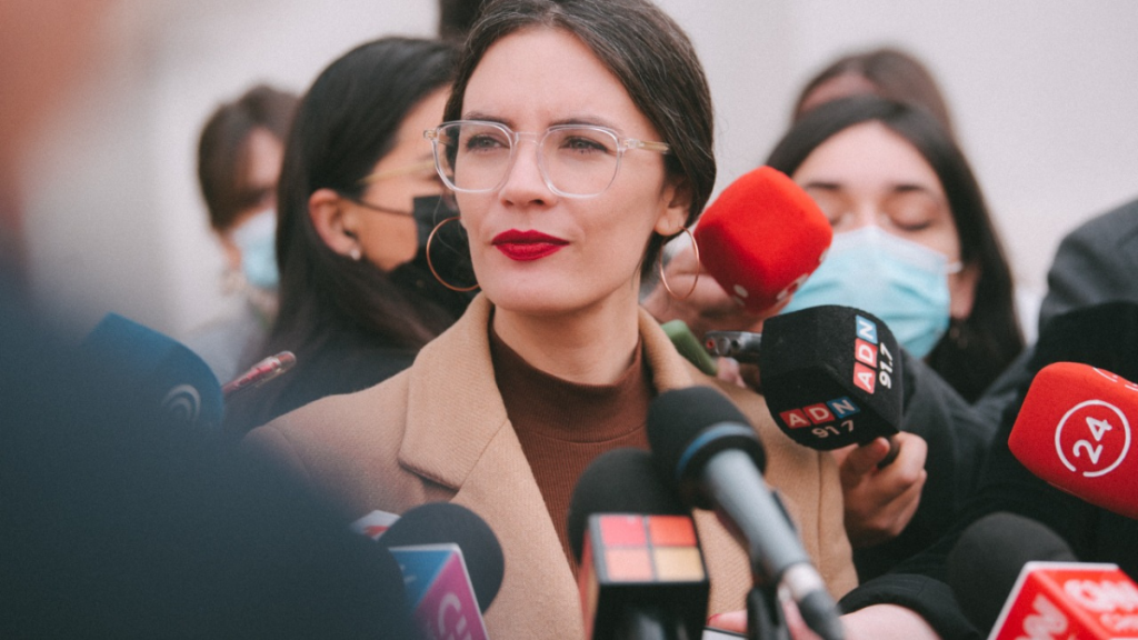 Ministra Vallejo por parlamentarios que descartan apoyar una nueva Constitución: “Esperamos que los compromisos se cumplan”