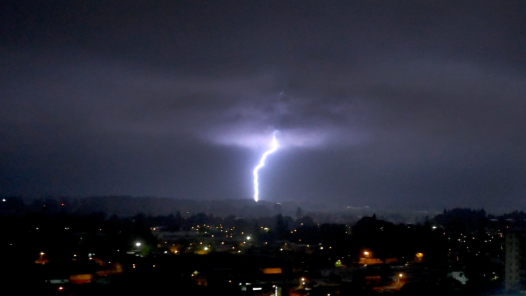 Declaran Alerta Amarilla en Aysén por vientos, nevadas y probables tormentas eléctricas