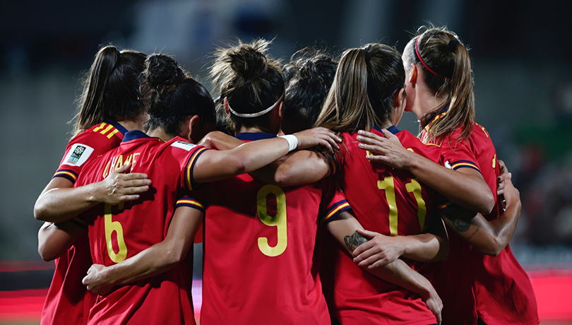 Remezón en España: 15 futbolistas renuncian a la selección femenina