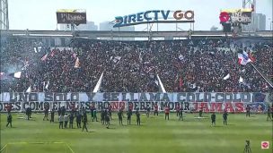 Preocupación en Colo-Colo: techo del Monumental se desprende en pleno 'Arengazo'