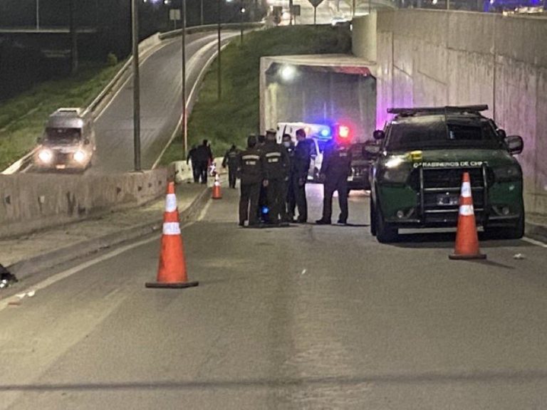 Grave choque múltiple provoca congestión en túnel de Costanera Norte