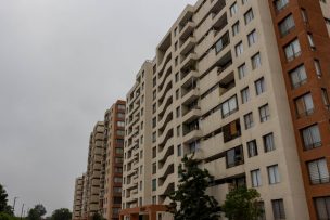 Estación Central: Niño de 4 años murió tras caer de un décimo piso en un edificio