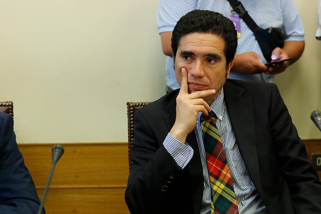 Ignacio Briones alertó que la inflación y desaceleración “pondrá en problemas a la economía”