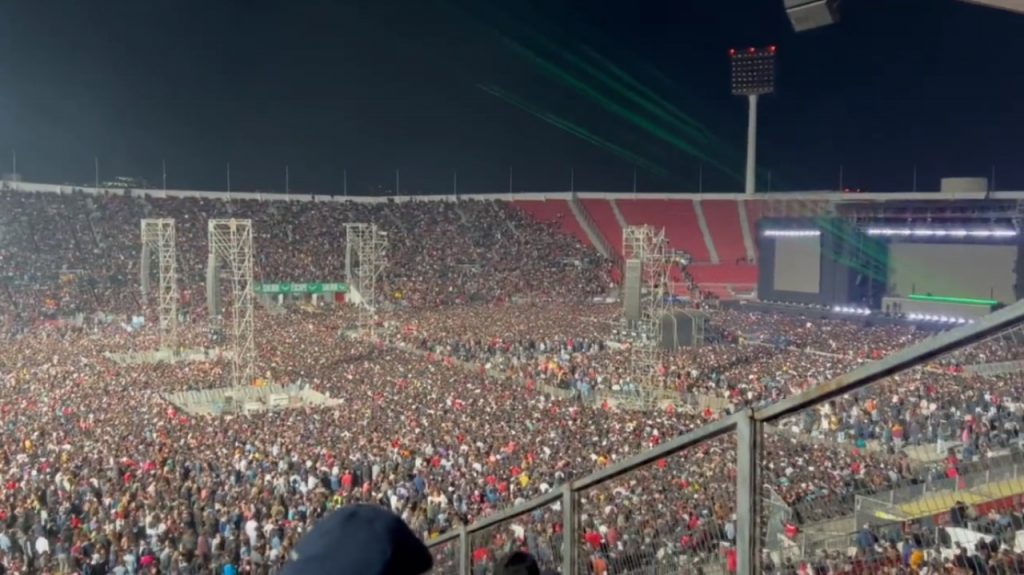 Kast y caos en concierto de Daddy Yankee: “Lo que está ocurriendo en el Estadio Nacional es muy peligroso”