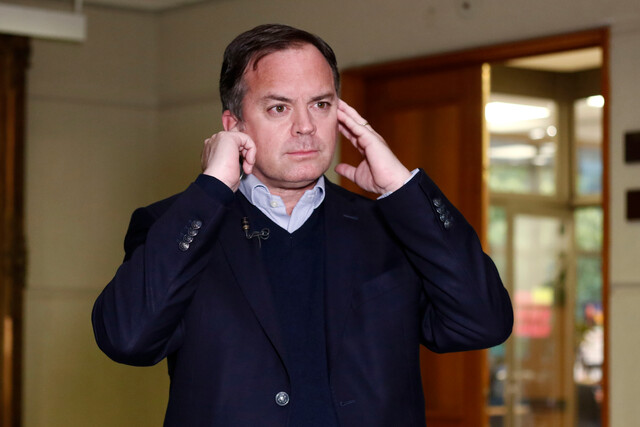 “Van a cumplir su palabra”: Matías Walker no duda del compromiso de Chile Vamos para un nuevo proceso constituyente