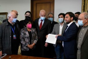 Oficialismo confirmó acuerdo por proceso constituyente