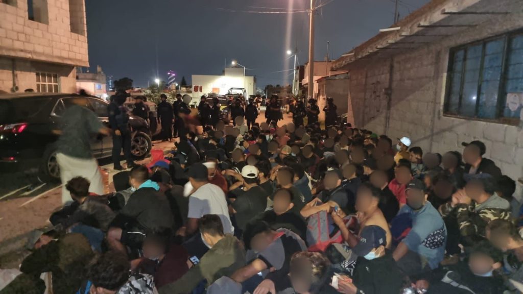 México: Hallan a 223 migrantes hacinados en una vivienda de Puebla