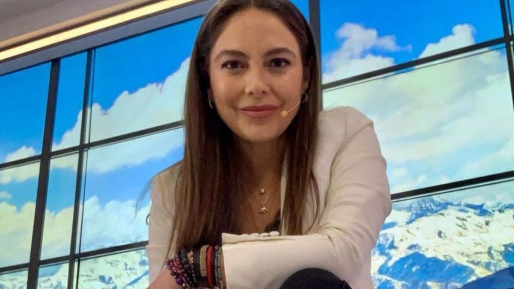 “Estoy recuperándome…”: Ángeles Araya debió ingresar a pabellón tras sufrir fractura de clavícula