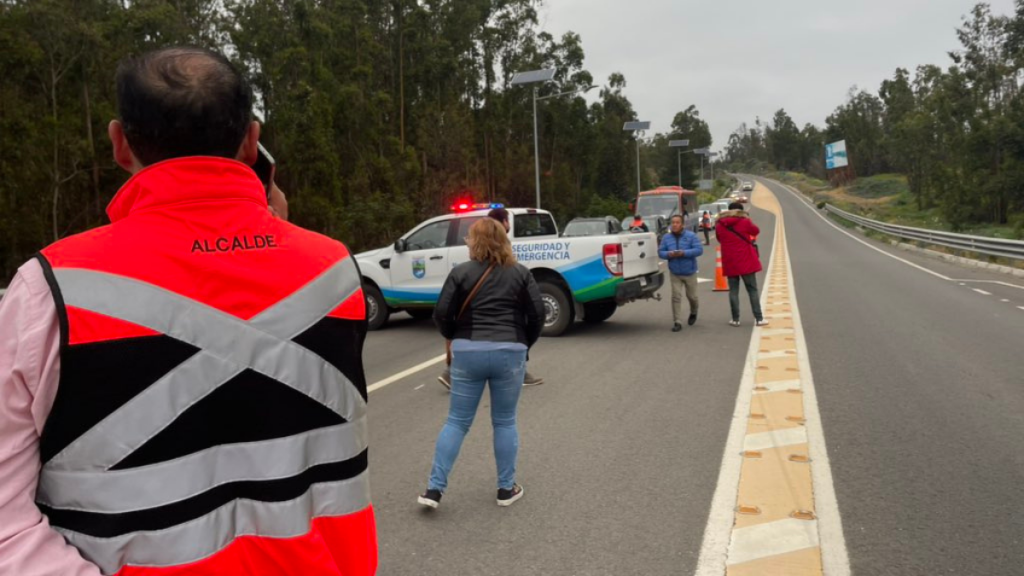 Fiscalía inicia investigación de oficio por bloqueos en Puchuncaví: Ministra Tohá dijo que “cerrar los accesos no es el camino”