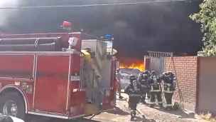 Bomberos trabaja en incendio estructural en San Bernardo: Municipio llama a 