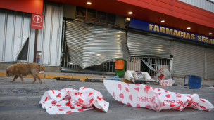 Walmart lamenta y condena vandalización de dos de sus locales: 