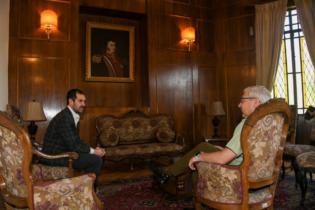 Ministros Grau  y Orellana se reunieron con General Yáñez,  oficiales y suboficiales: “Fue un encuentro con mirada de futuro”