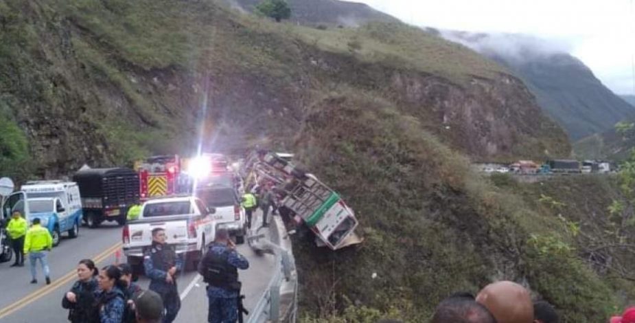 Al menos 20 muertos y 15 heridos tras un accidente de autobús en Colombia