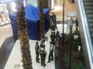 Seremi abrió sumario por suicidio en Costanera Center: Pide bloquear acceso a baranda