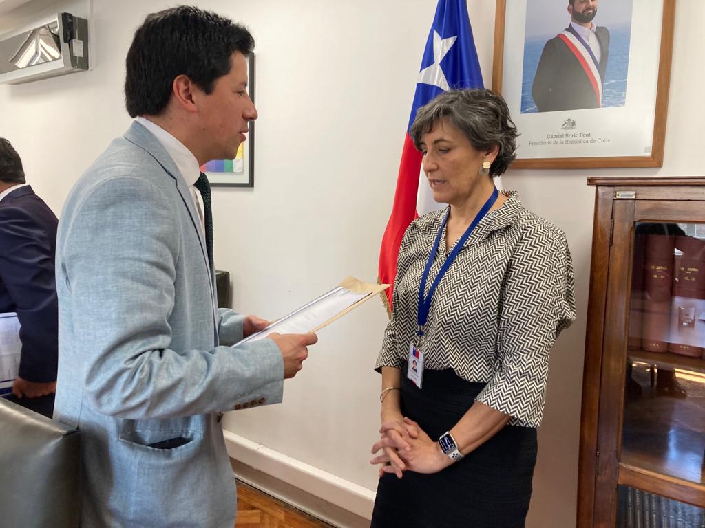 Diputado González realiza gestiones con el Minsal por paralización de las obras de construcción del hospital de Chaitén