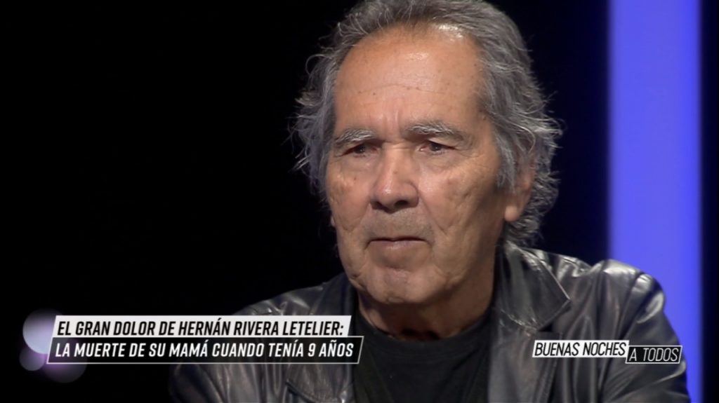“No pude soltar una lágrima…”: Hernán Rivera Letelier recordó la muerte de su madre