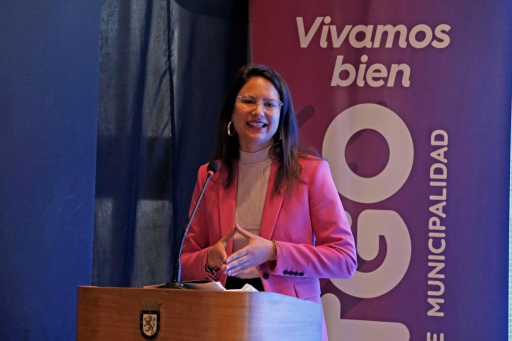Alcaldesa Hassler expondrá en Corea del Sur sobre gestión medioambiental y el “sistema barrial de cuidados”