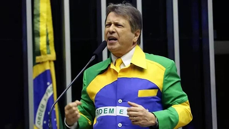 Diputado pro Bolsonaro asegura que estudiantes que protestan “deberían ser quemados vivos”
