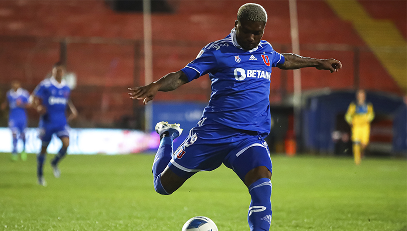 “Casi me mata, casi me saca la cabeza”: el reclamo de Junior Fernandes tras choque con De Paul