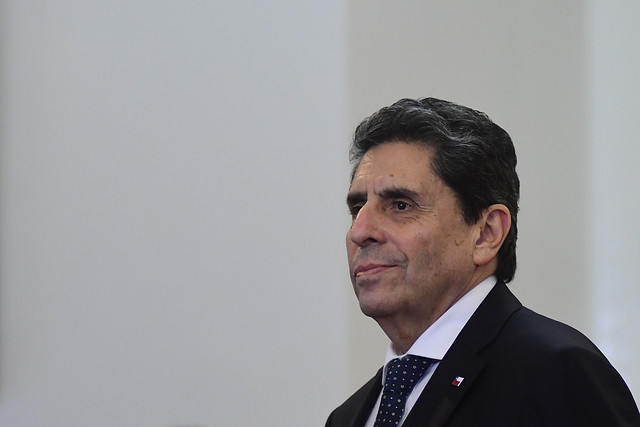 Exministro Mauricio Rojas: “A la gente que no es de izquierda no se le perdona nada”