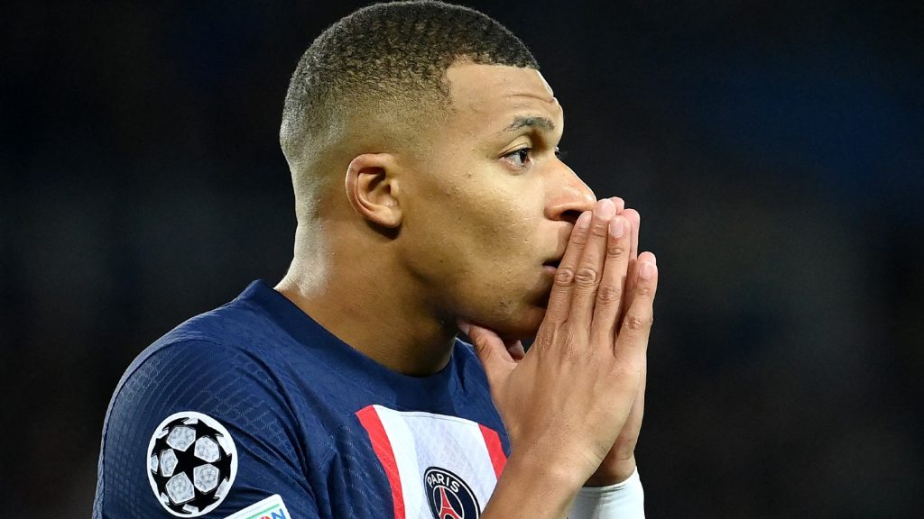 Mbappé descarta salir en enero: “Estoy muy feliz, nunca pedí irme”