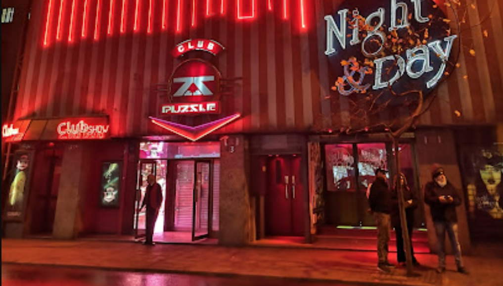 Sujeto fue baleado a la salida de night club en Santiago Centro