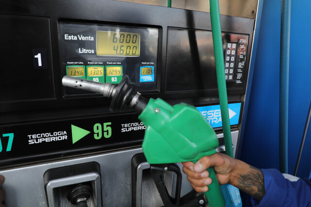 Precio de los combustibles: bajará la de 93 y subirá la de 97 octanos