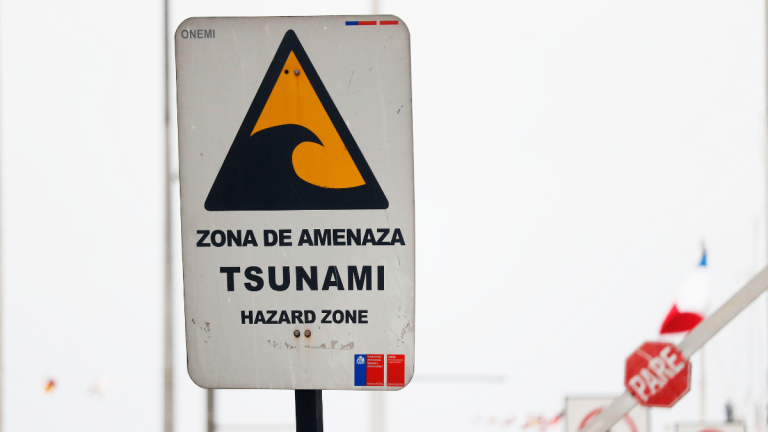 SHOA descarta tsunami en Chile tras fuerte terremoto 6.6 en Tokio