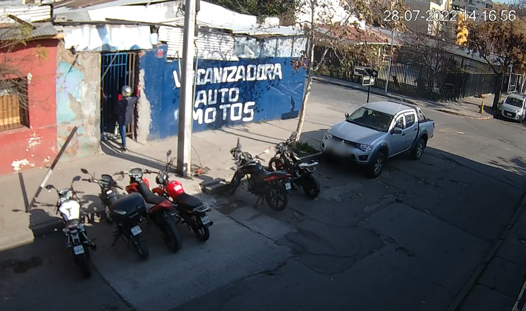 Dos venezolanos quisieron extorsionar por $20 millones a locatario de Santiago a cambio de “protección”