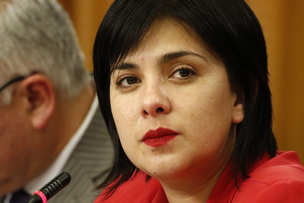 Karol Cariola por fallida candidatura: “No era correcto que el PC ni ninguna de sus militantes fuera sujeto de acoso permanente”