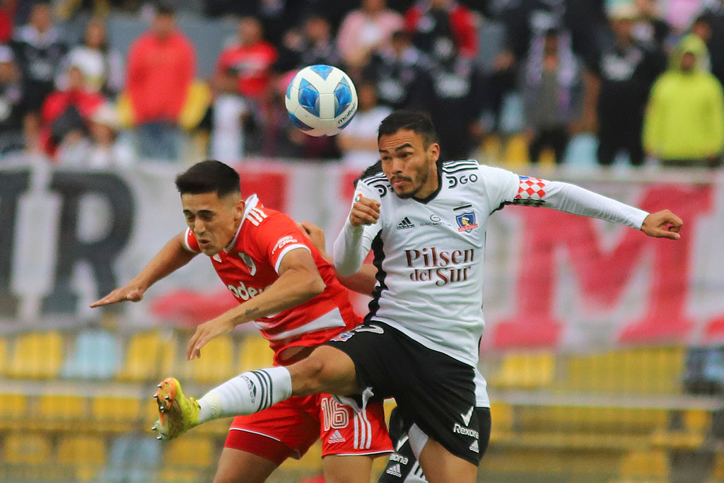 Gustavo Quinteros e inminente salida de Suazo: “Ya di mi opinión a la dirigencia, es una pena perder un jugador de su jerarquía”