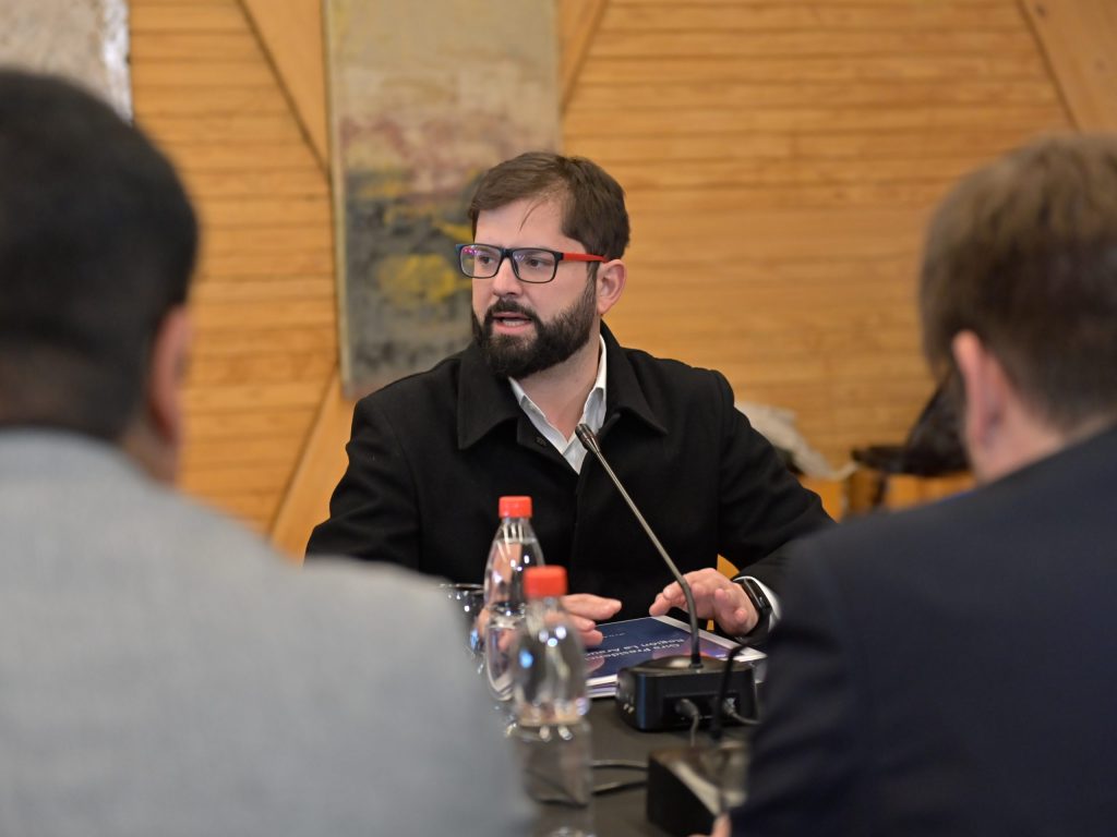 Presidente Boric se compromete con la seguridad agroalimentaria: “Construiremos una mesa de trabajo con miembros de la producción”