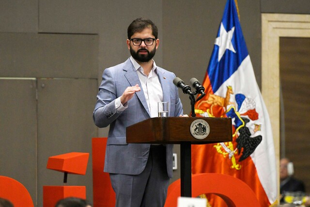 Presidente Boric: Triunfo del Rechazo fue un “traspié” y nueva Constitución no por no estar en el “ojo del huracán” no es importante