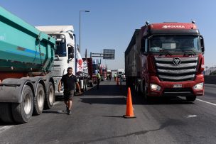 Camioneros y el Gobierno retomarán negociaciones este sábado para intentar llegar a un acuerdo