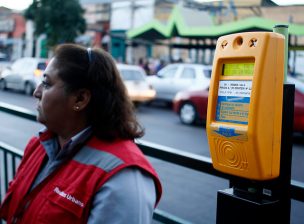 Ministerio de Transportes presenta plan antievasión para micros: multas para buses que abran puertas traseras