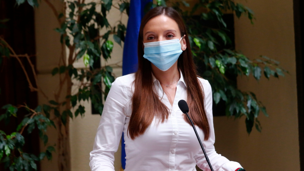 “Es una negligencia médica”: Renovación Nacional actualiza el estado de salud de la diputada Camila Flores