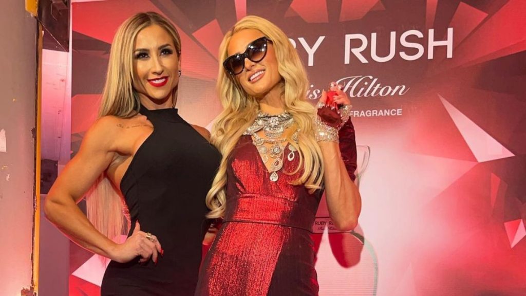 “Entretenida la noche”: Nicole Moreno compartió con Paris Hilton en glamoroso evento