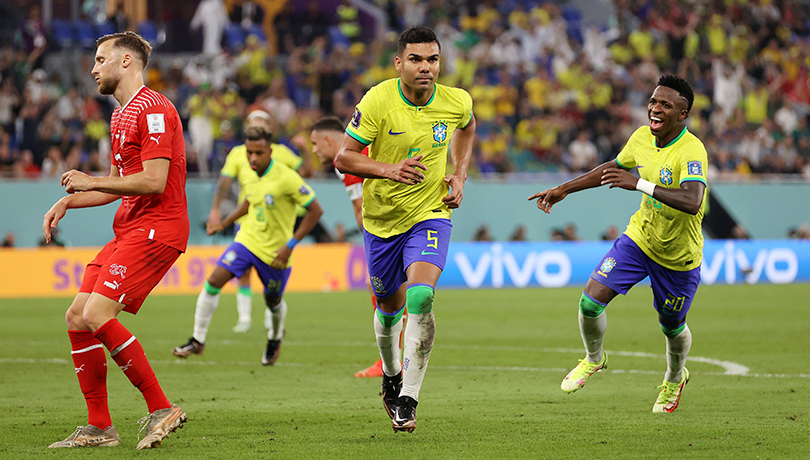 Brasil supera a Suiza en un complicado partido y se instala en octavos del Mundial