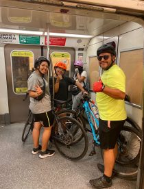 Comenzó nueva medida que permite a los usuarios viajar con bicicletas en el Metro los domingos