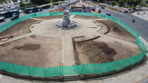 Inician obras de mejoramiento en Plaza Baquedano: Retirarán plinto donde estaba el monumento