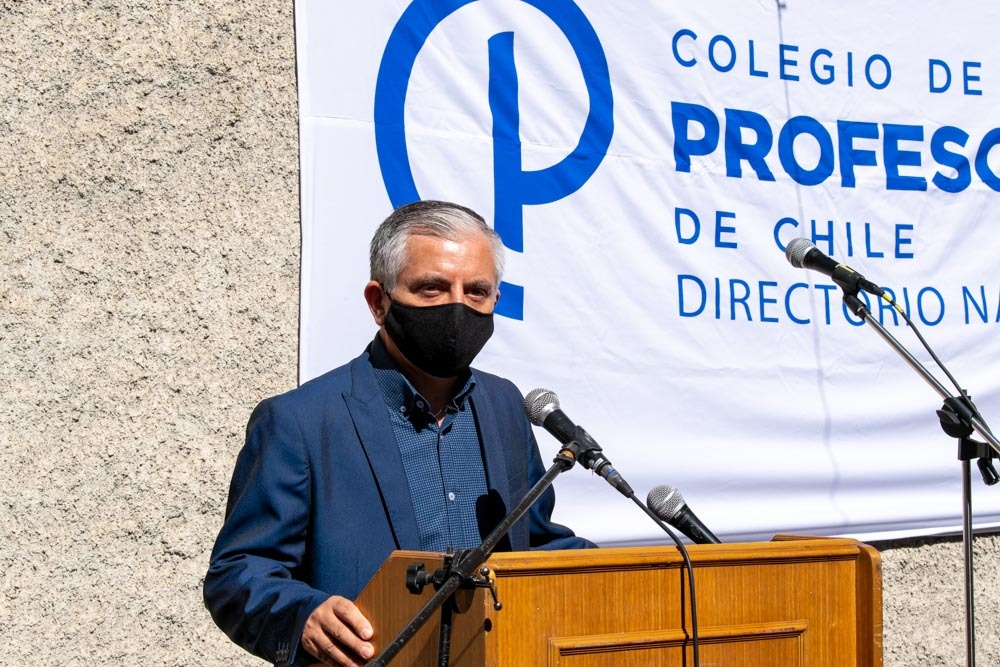 Colegio de Profesores y violencia en liceos emblemáticos: “Nada les ocurre a quienes hacen esto”